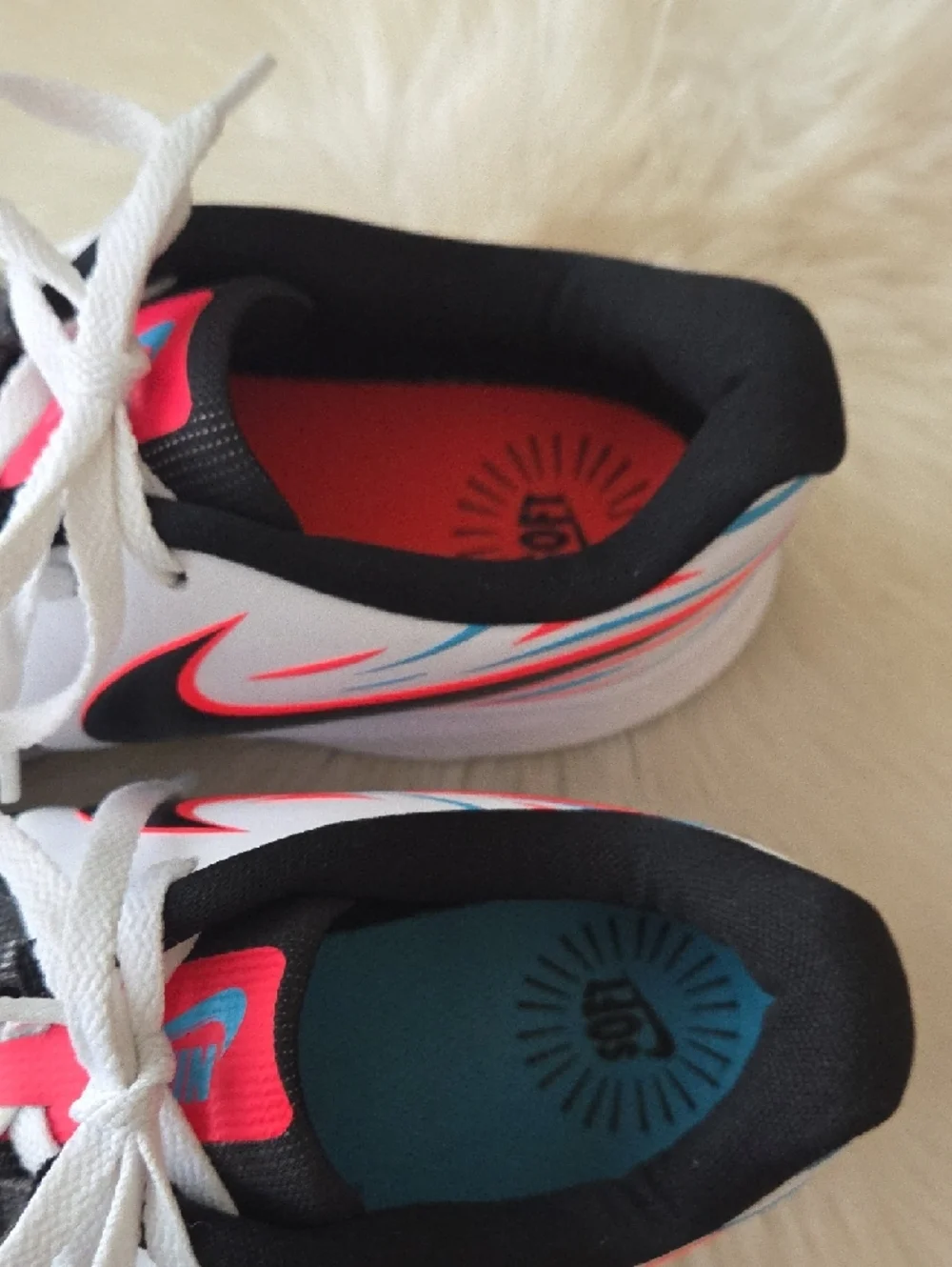 Nike Youth Star Runner 2 Athletic Running Sneakers 6.5Y Youth